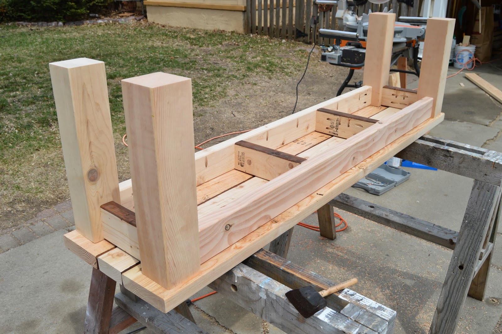 Wonderful And Useful Outdoor Benches Outdoor