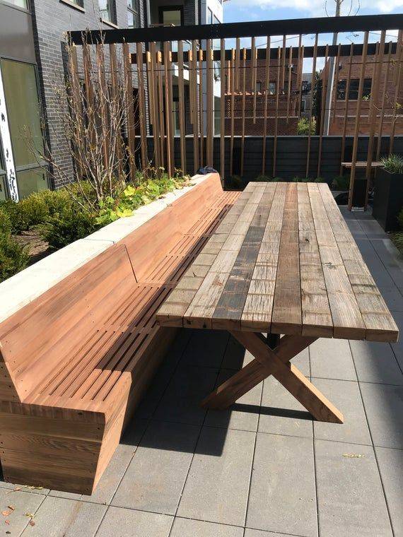 A Simple But Elegant Garden Bench