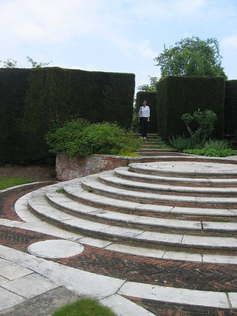Rose Gazebos Dream Garden