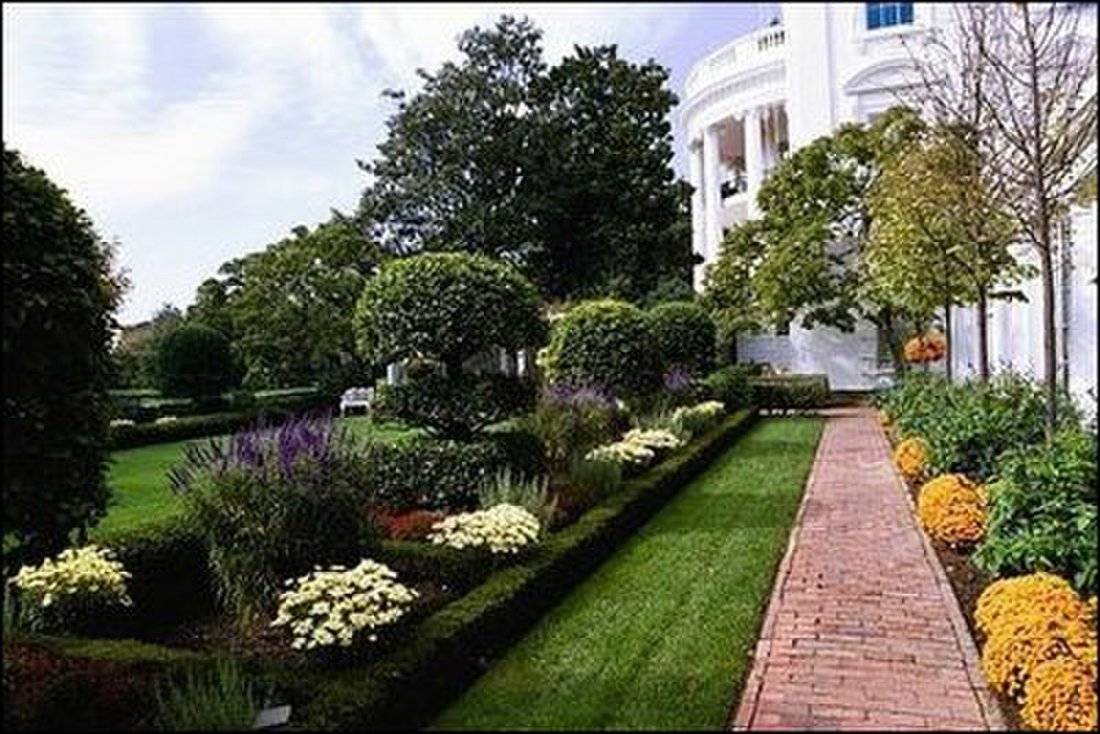 The White House Rose Garden