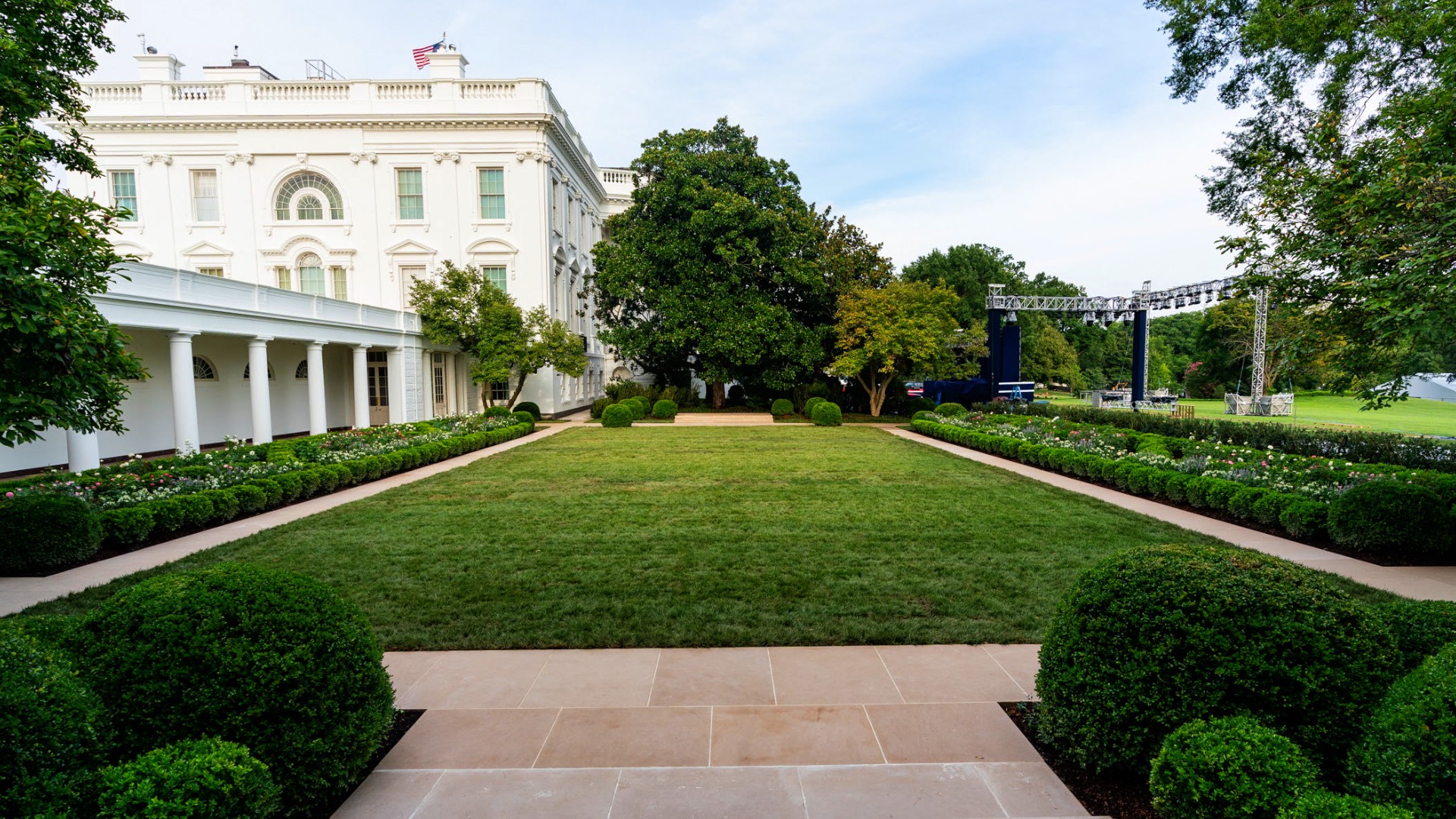 Trumps Rose Garden Appearnace