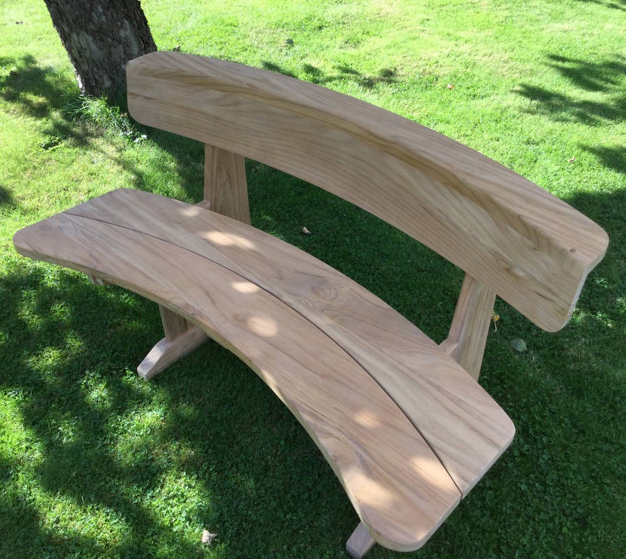 Curved Garden Benches Ideas