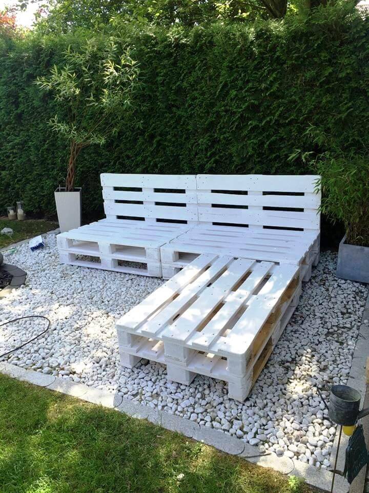 Simple Outdoor Furniture Ideas