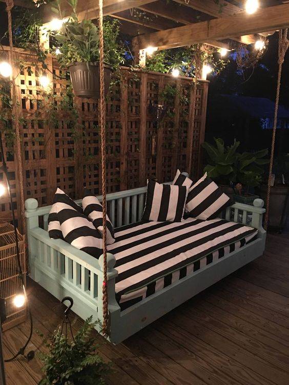 Marvelous Porch Swing Bed Ideas