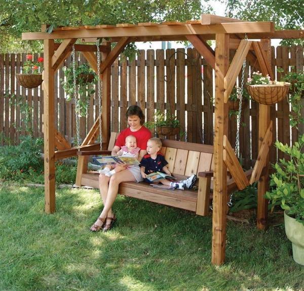 Your Best Wooden Porch Swing