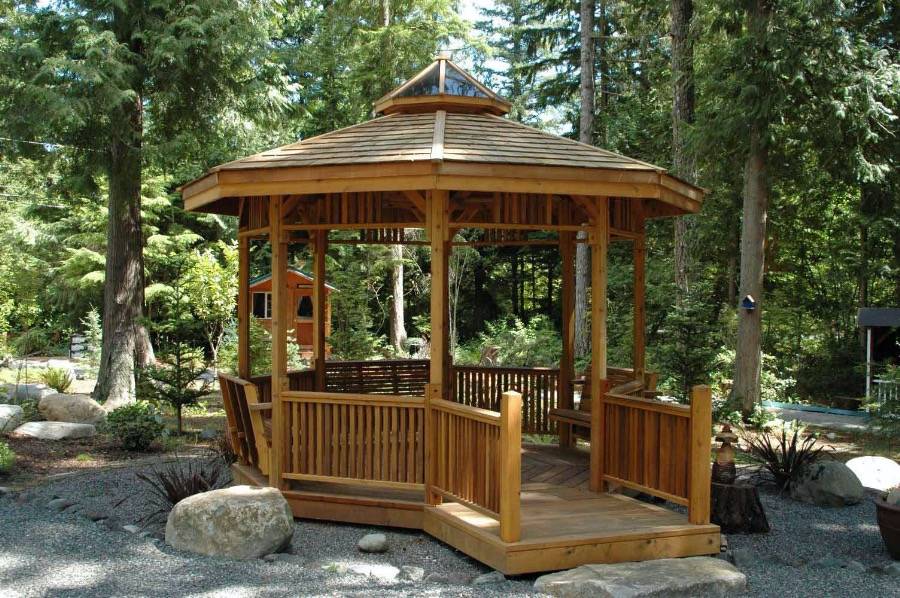 Gorgeous Backyard Gazebo Ideas