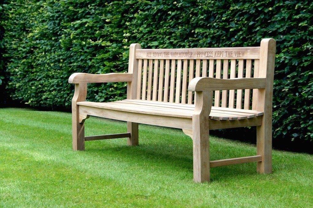 The Scarborough Wooden Ft Memorial Bench