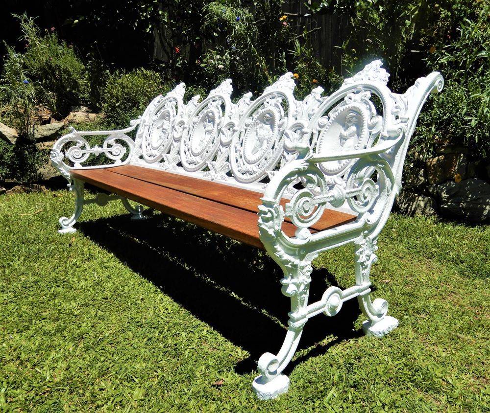 Wrought Iron Heart Garden Bench Metal Seating Garden Bench