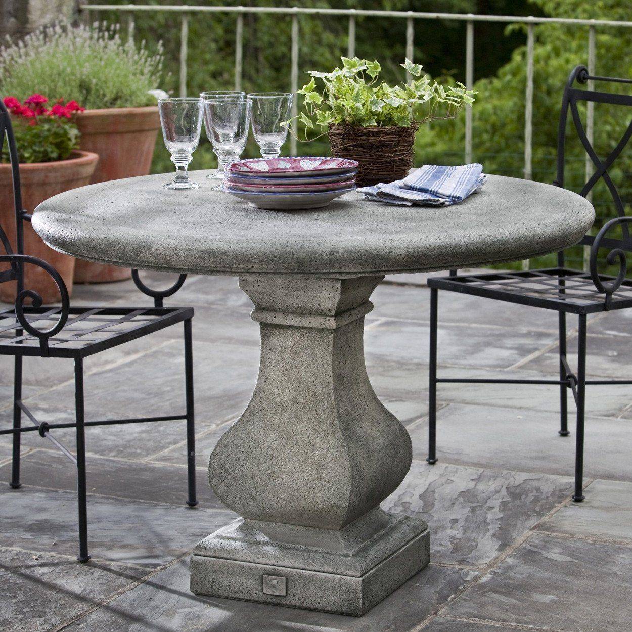 Newgarden Table