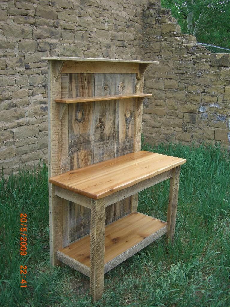 Pallet Potting Bench