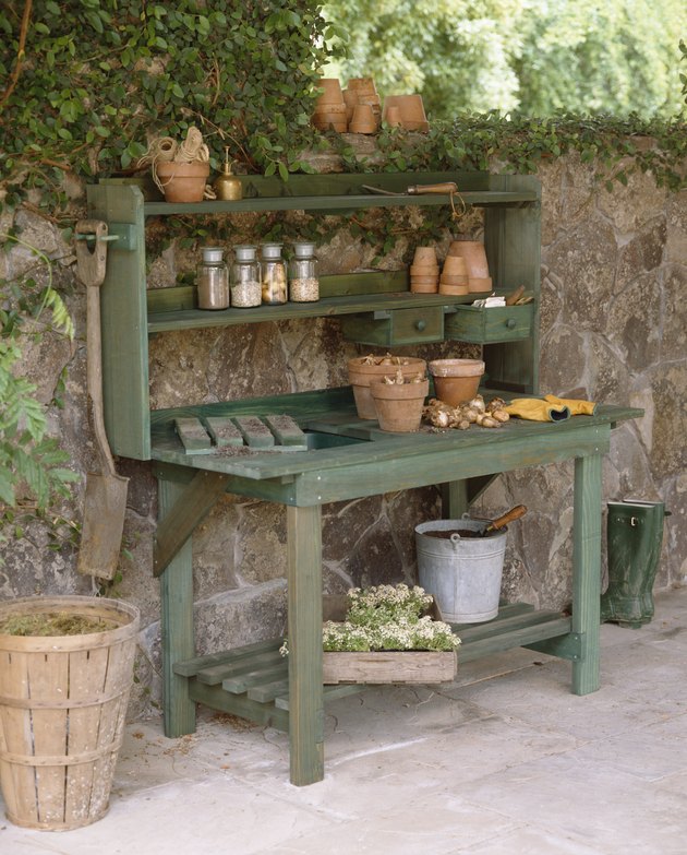 Rustiques Kitchen Or Garden Work Station Rustic Potting Bench Ideas