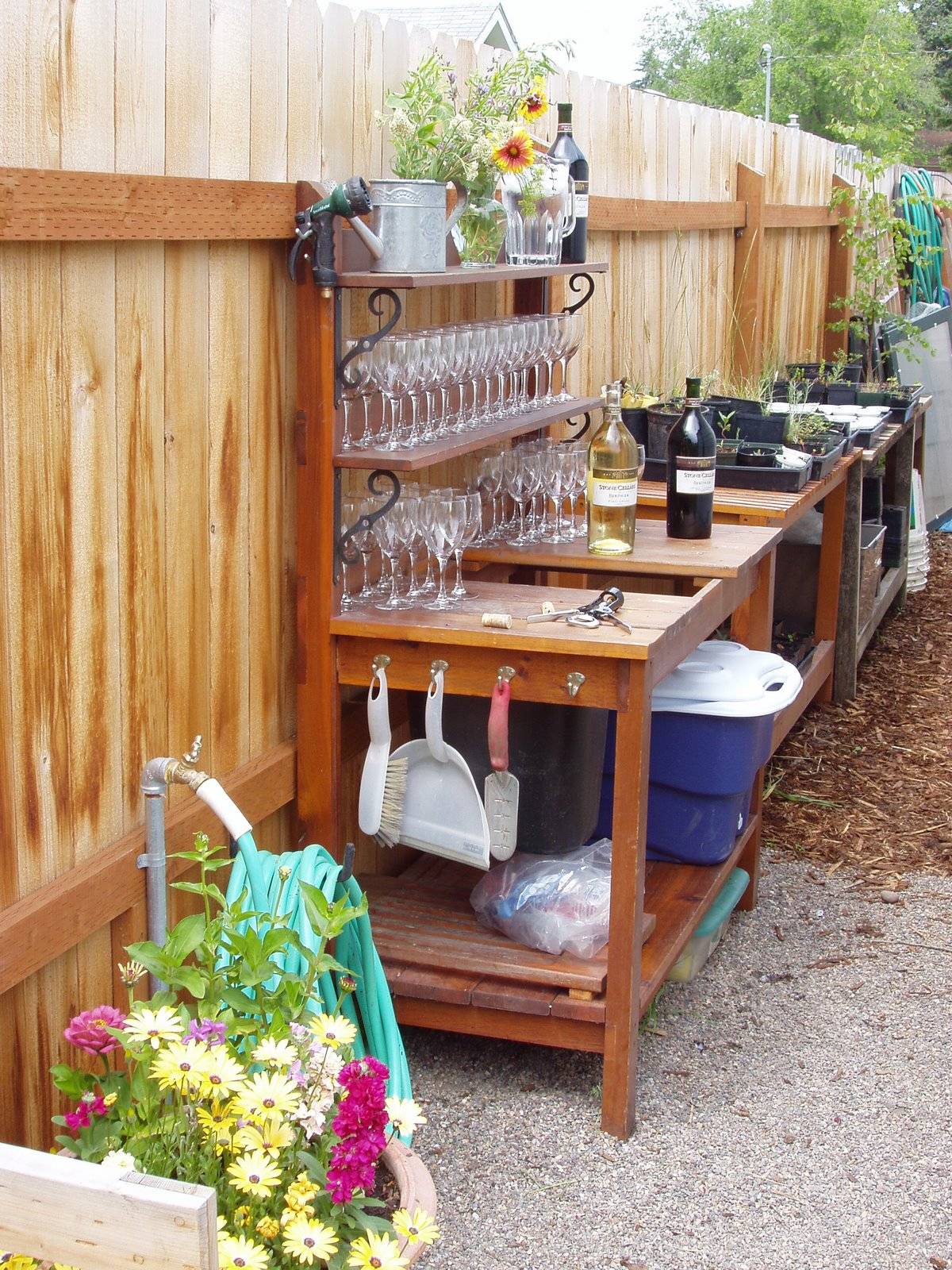 A Weekend Free Potting Bench Plans