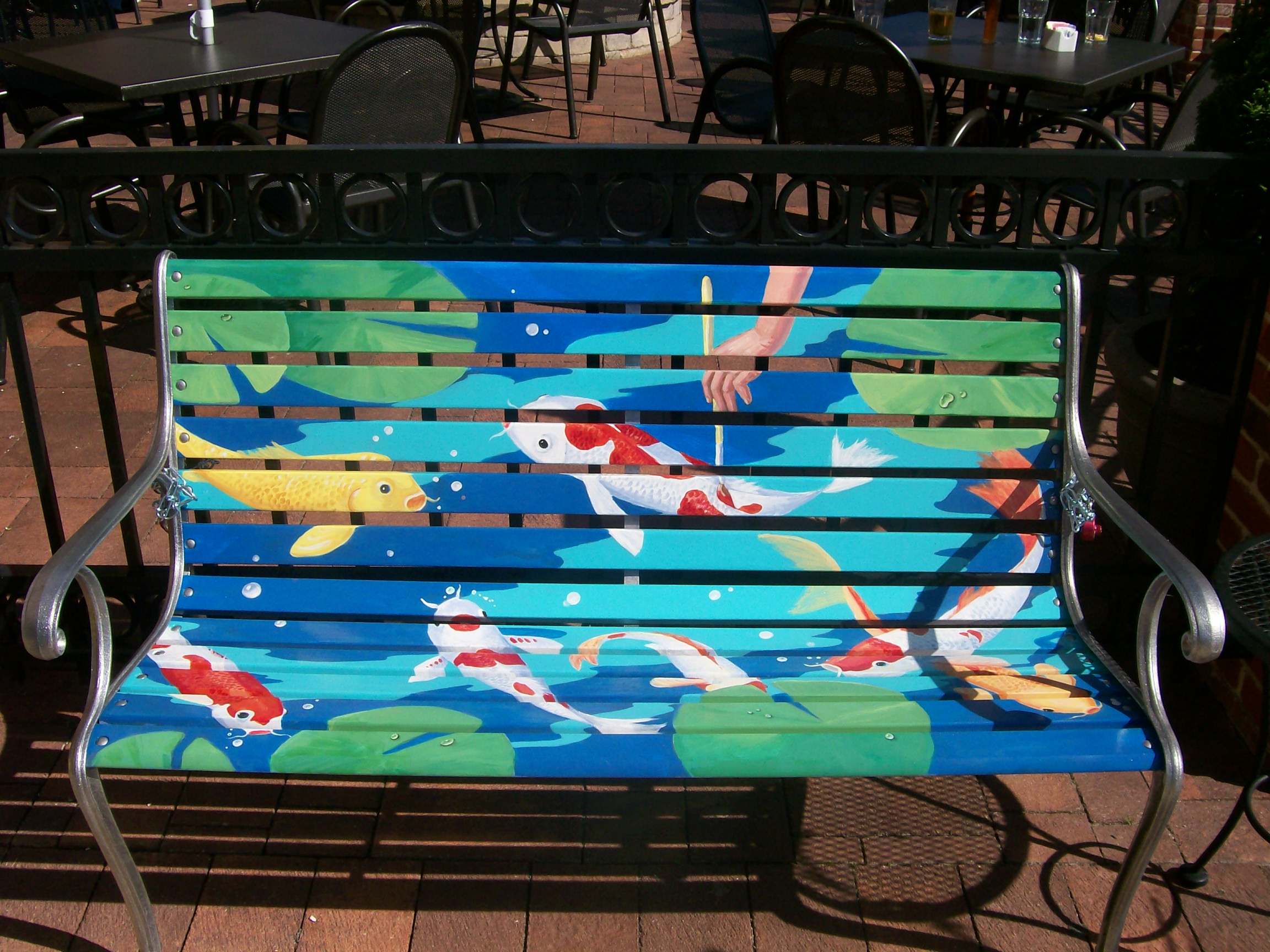 Unique Wooden Bench Decorating Ideas