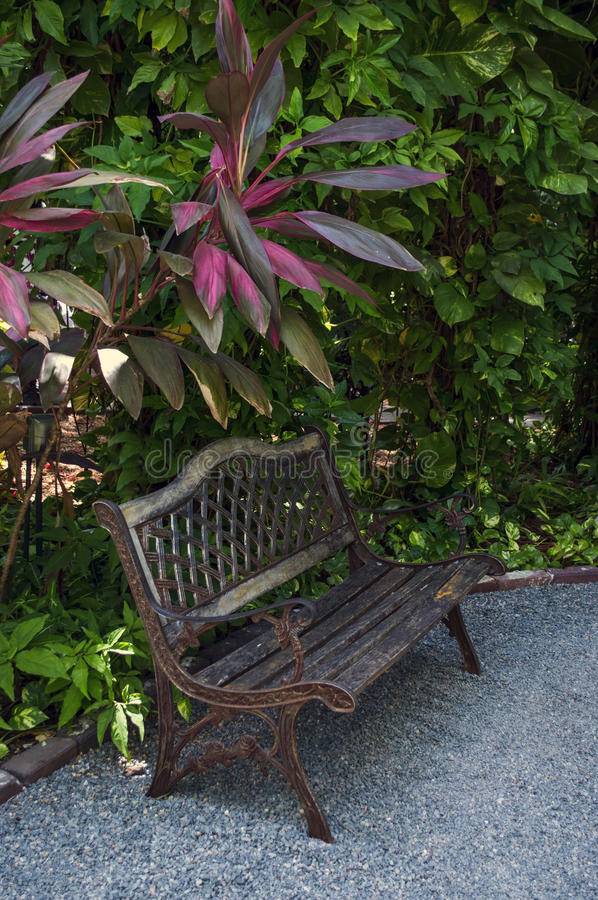 Lutyens Wooden Bench