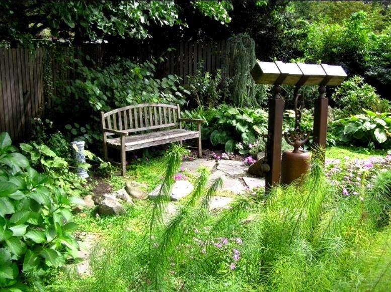 A Beautiful Summer Garden Stock Photo Image