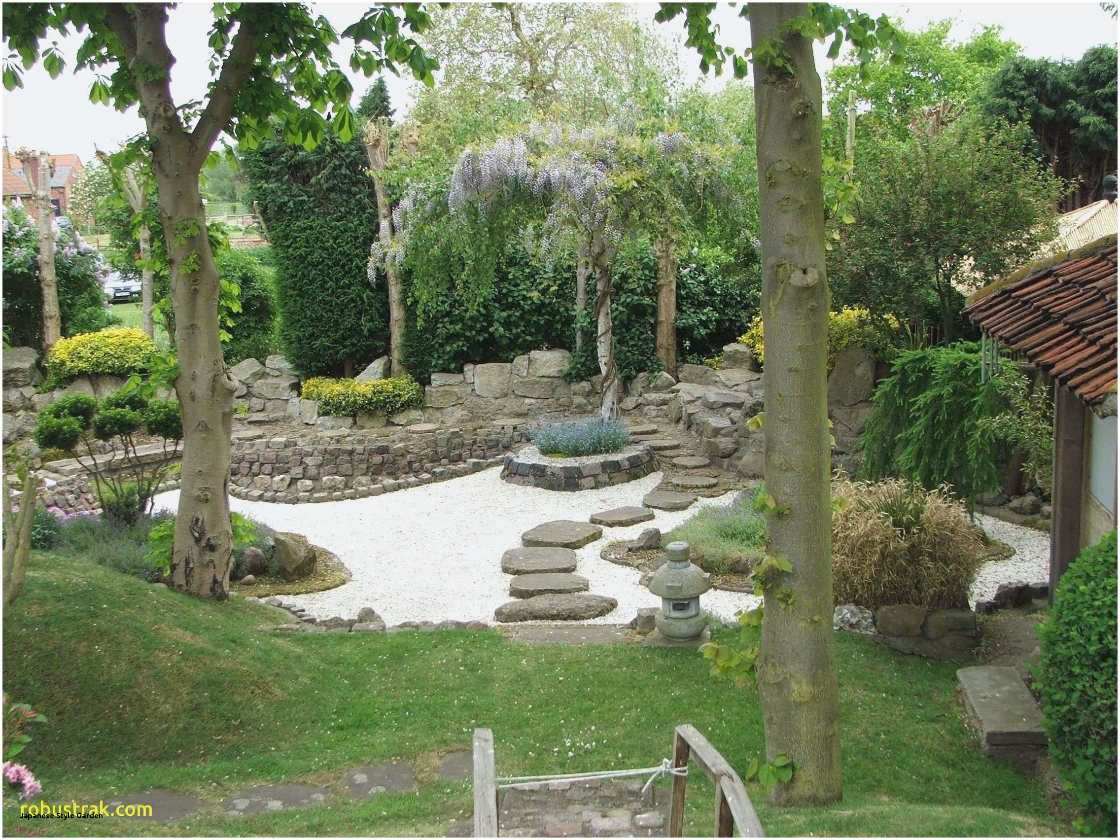Wonderful Side Yard And Backyard Japanese Garden Design Ideas