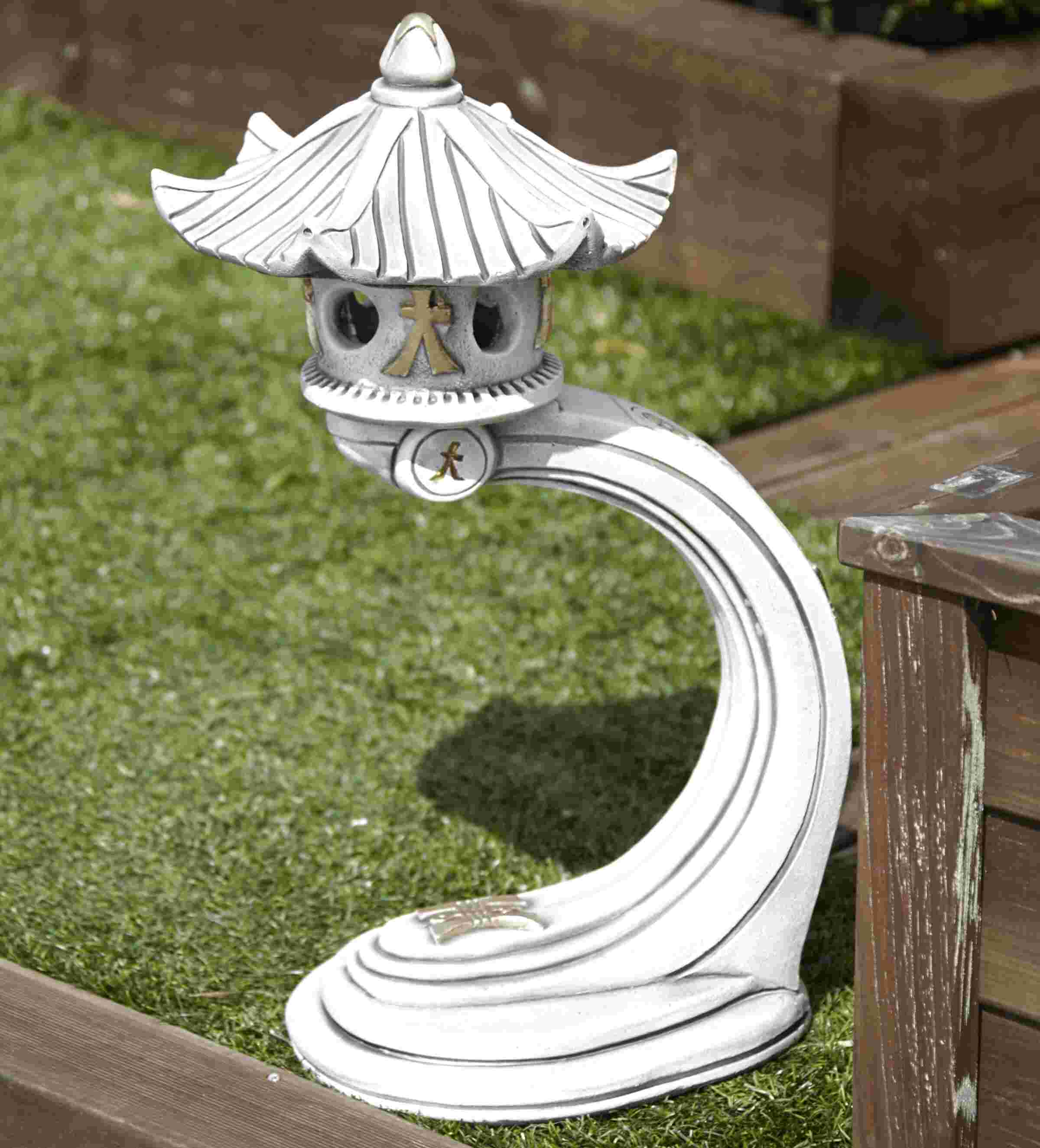 Pagoda Oriental Stone Concrete Lantern