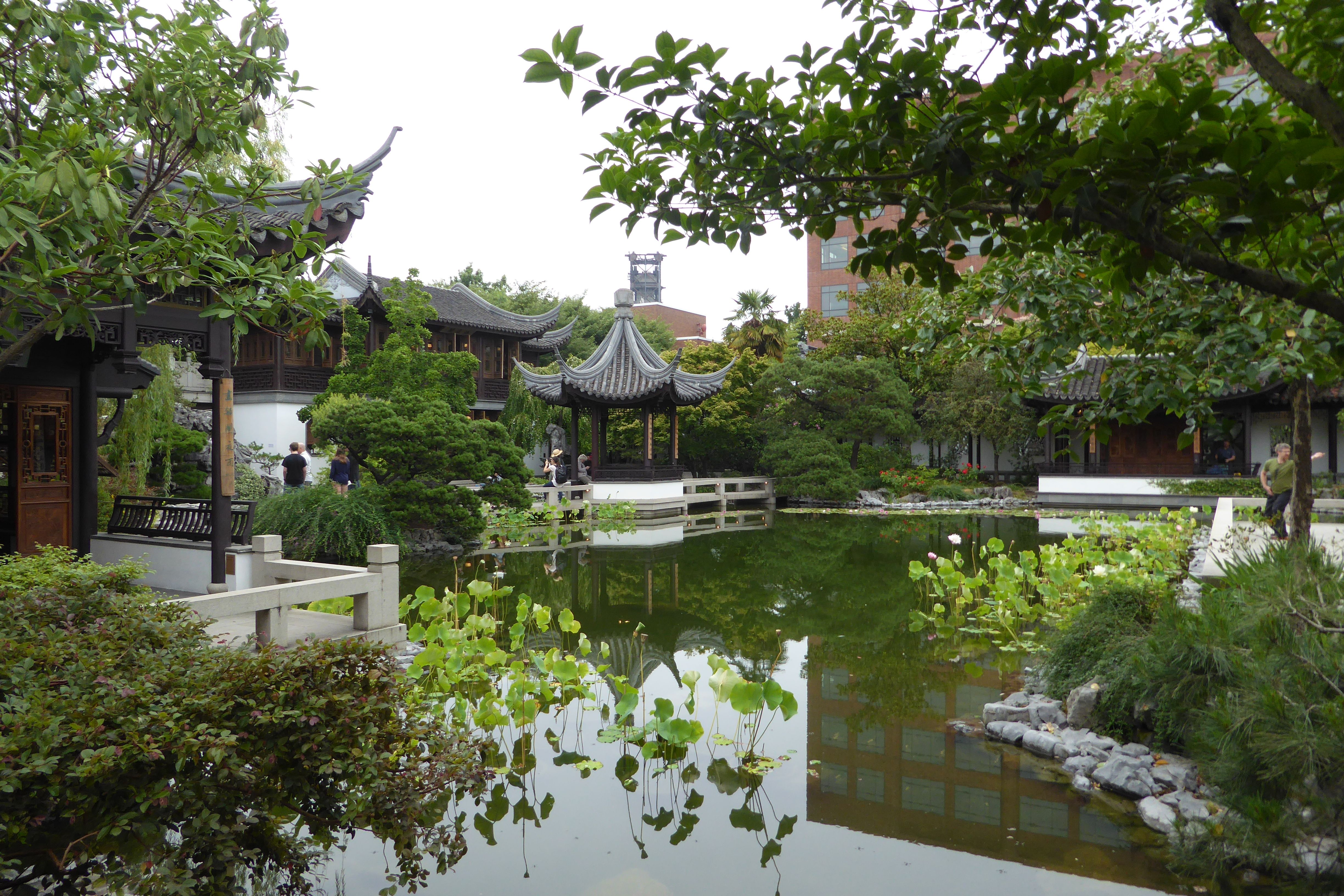 Lan Su Chinese Garden Outdoor Project