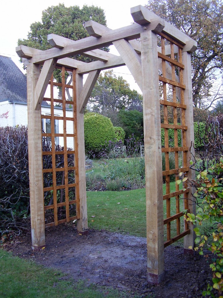 Homemade Garden Arbor Designs