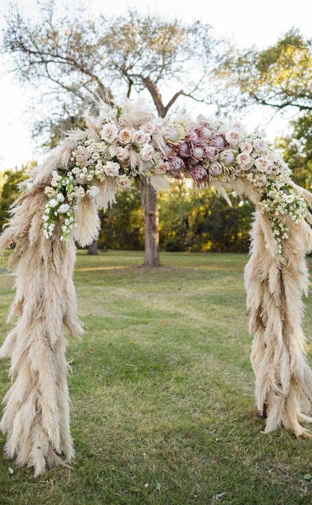 Stunning Wedding Archesaltars