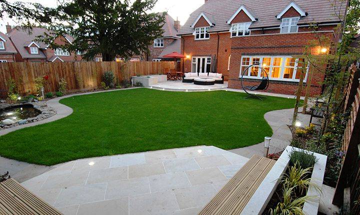 Attractive Trendy Backyard Design
