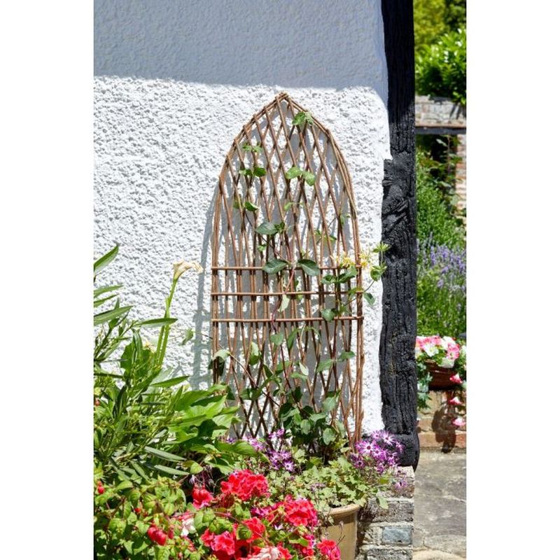 Gardman Gothic Trellis