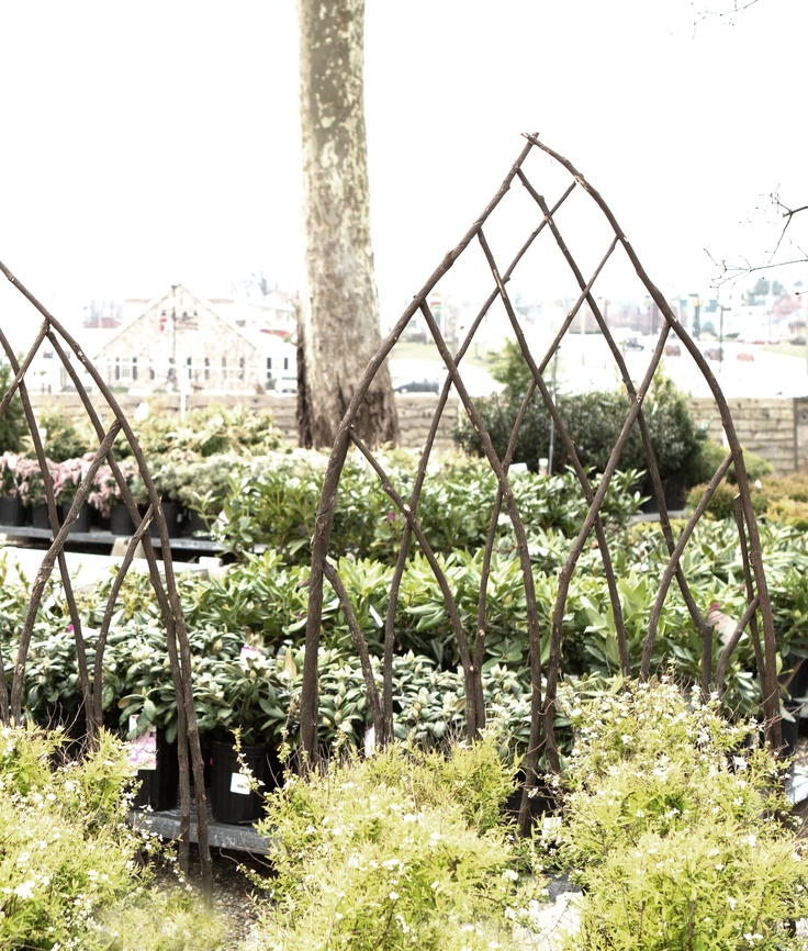 Montebello Iron Gothic Trellis