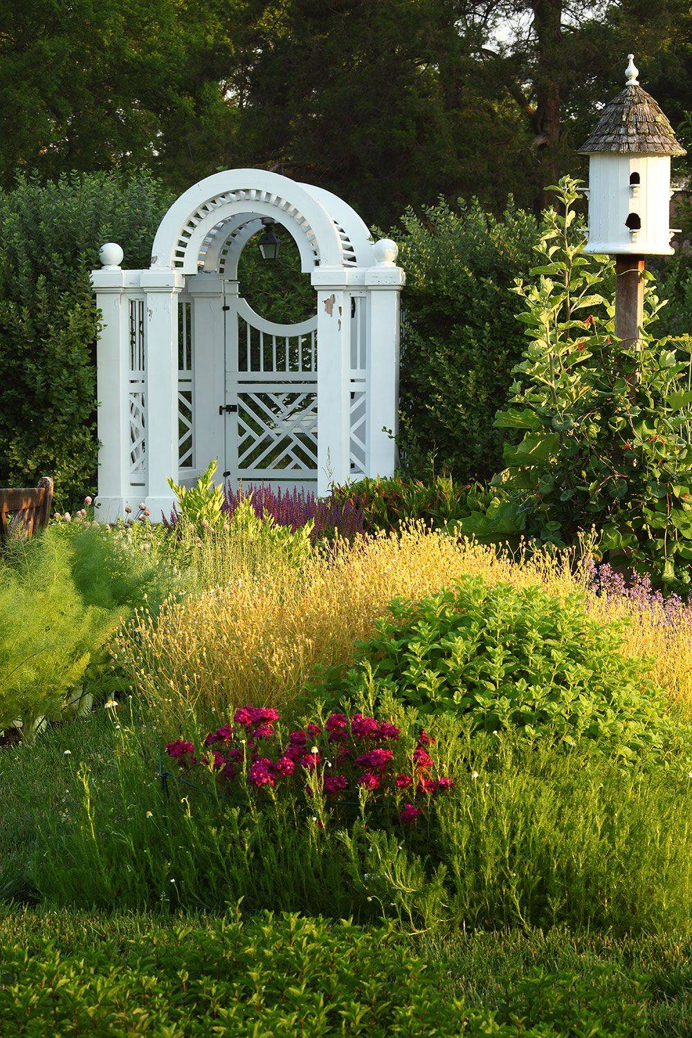 23 Beautiful Garden Arbor Ideas You Must Look SharonSable