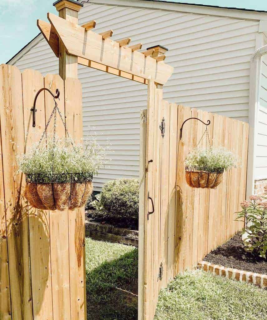 Metal Arched Garden Arbor