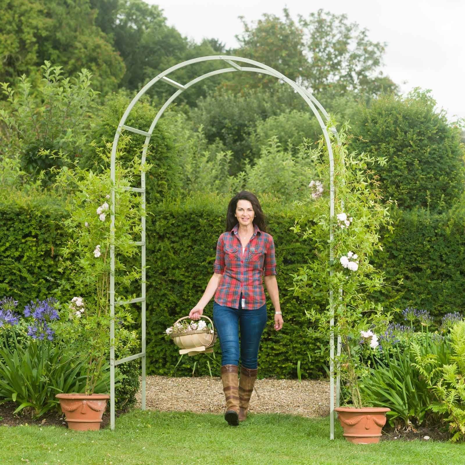 The Rusty Green Vintage Metal Garden Arch
