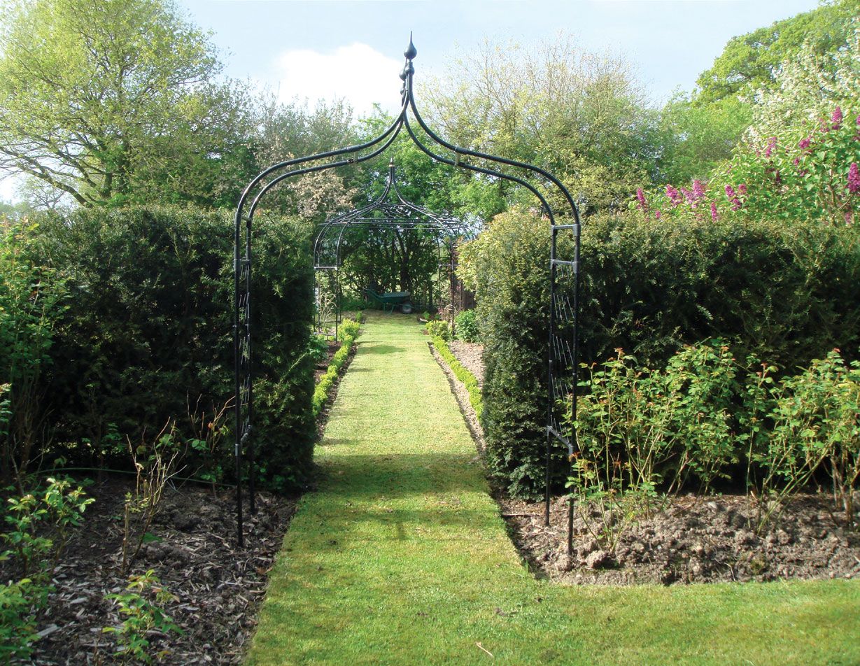 Gothic Garden Arch Plant Supports