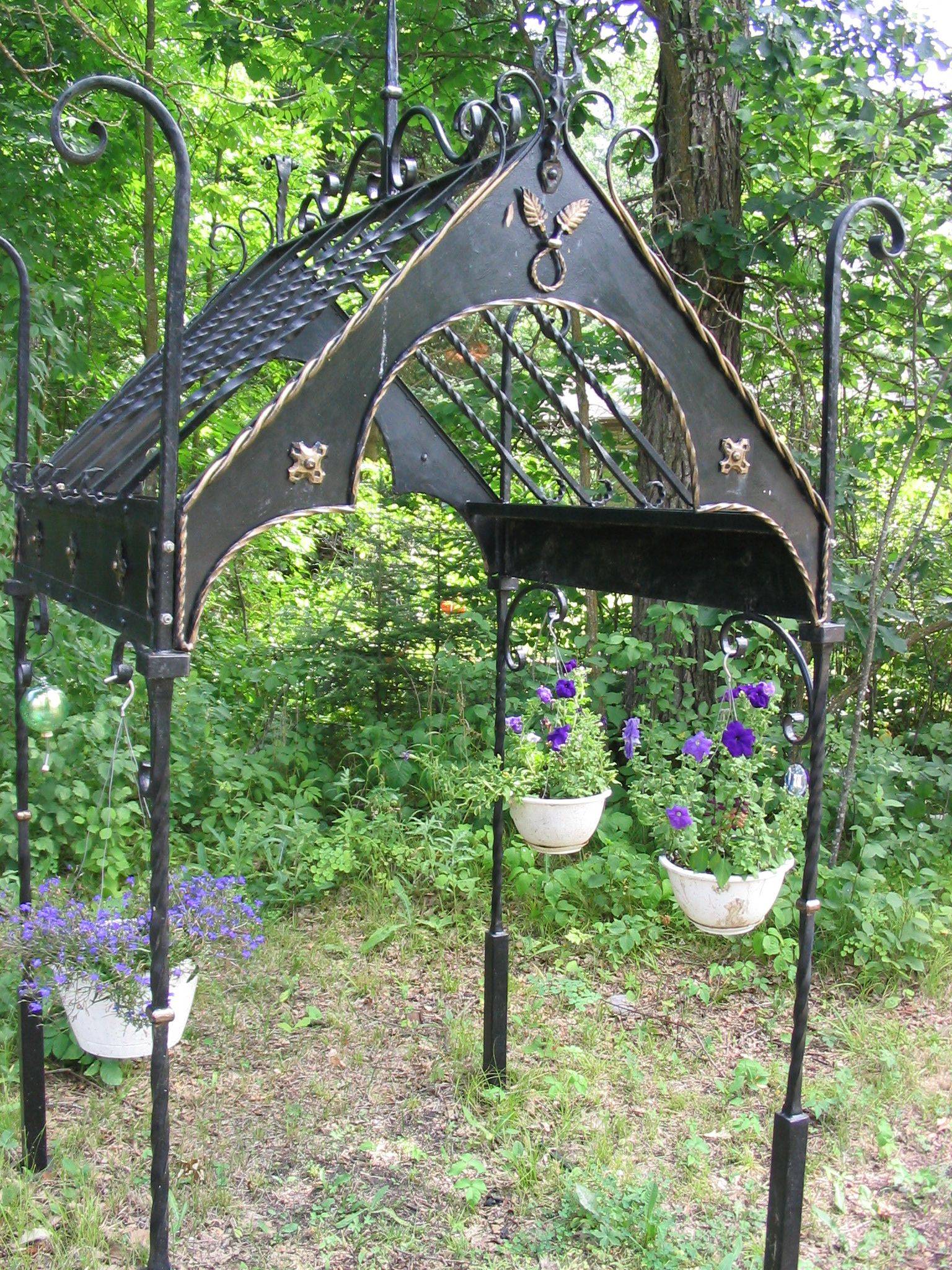Skulls Garden Design Ideas