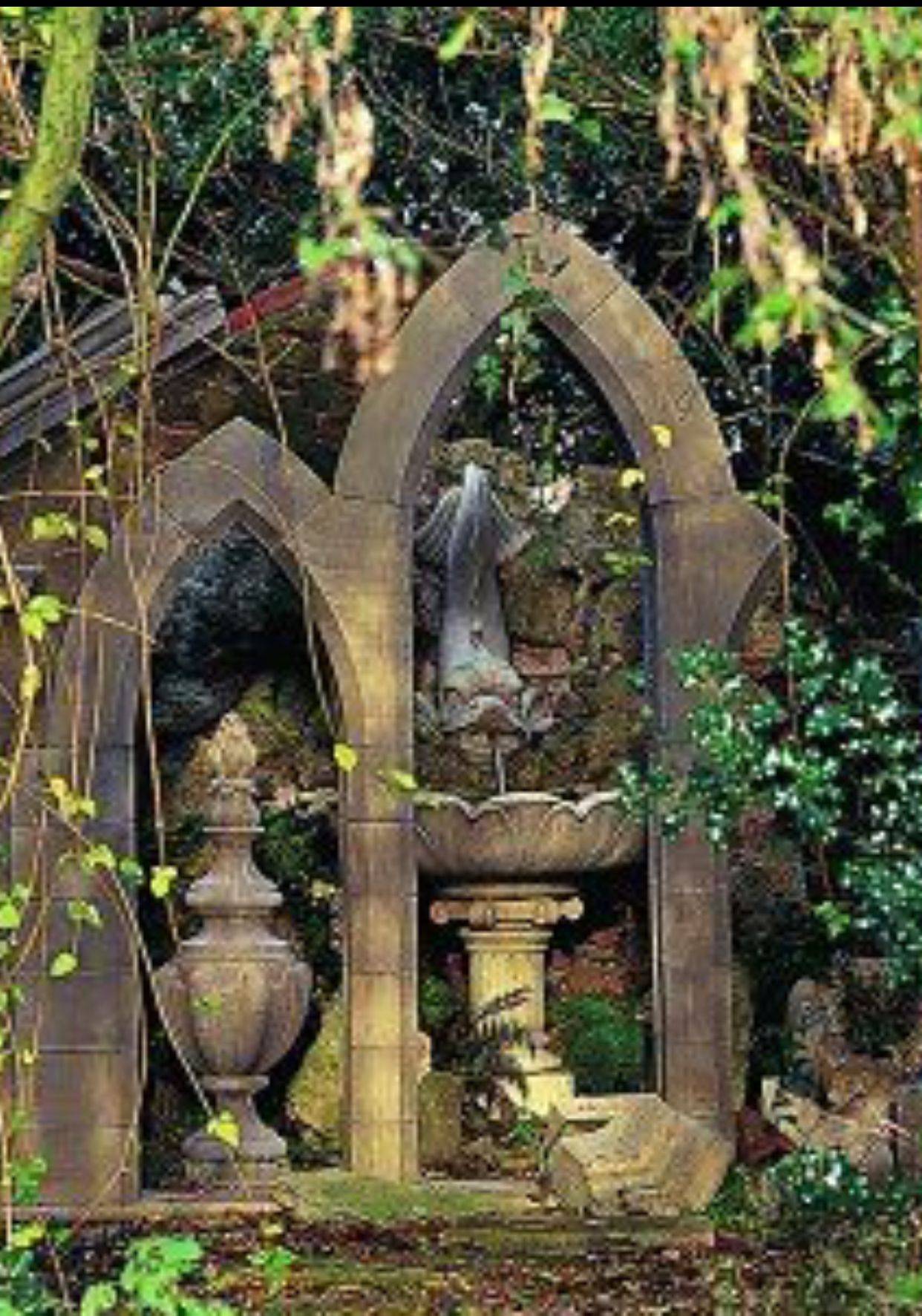Fauxgothic Fauxruins