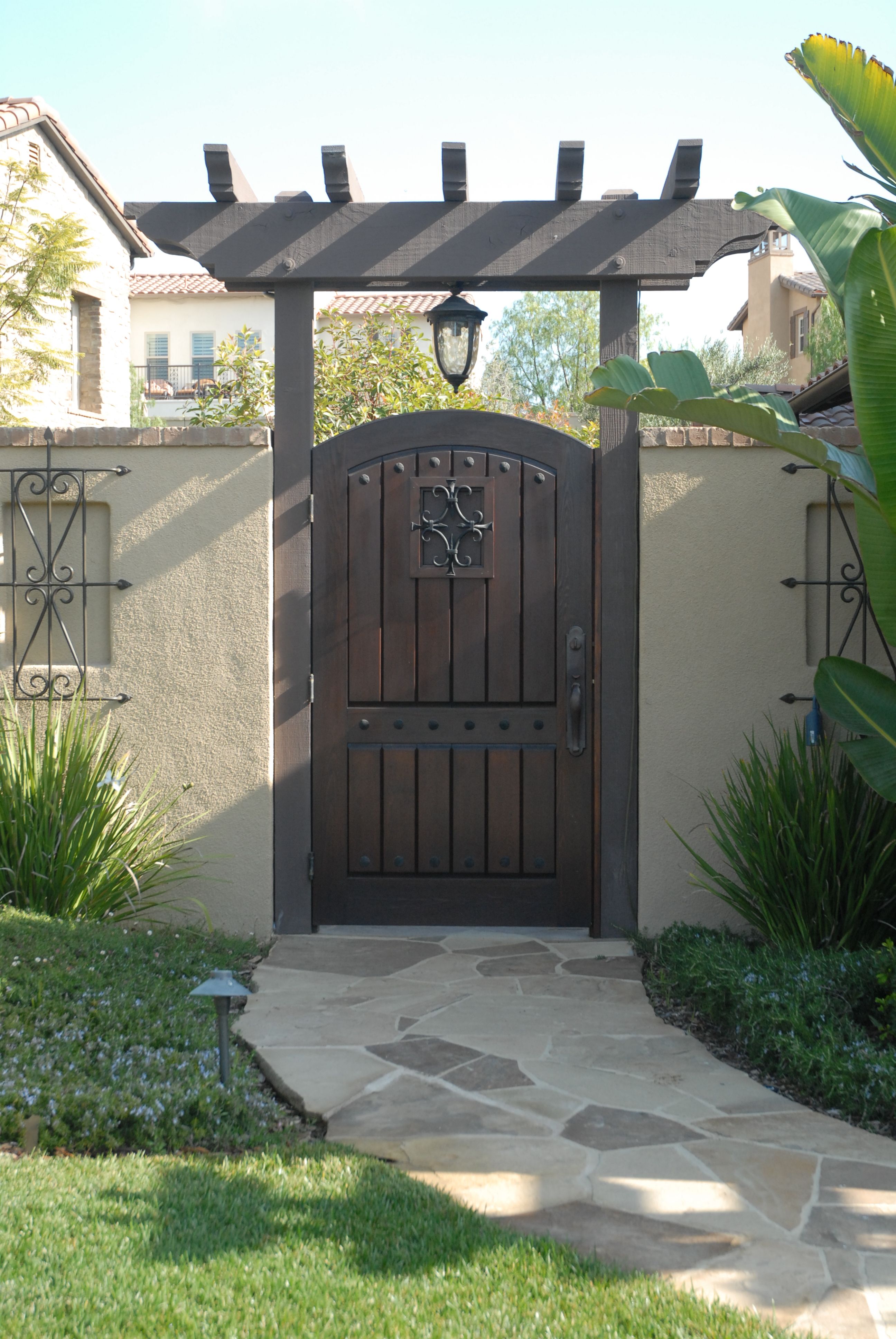Awesome Garden Fence And Gates Design Ideas Garden Gate Design