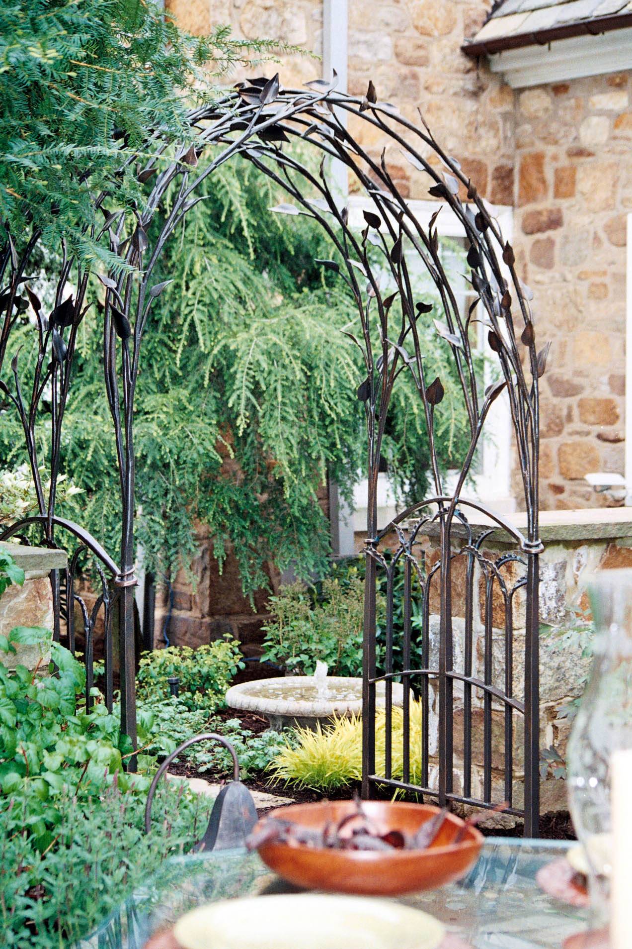 H Potter Wall Trellis