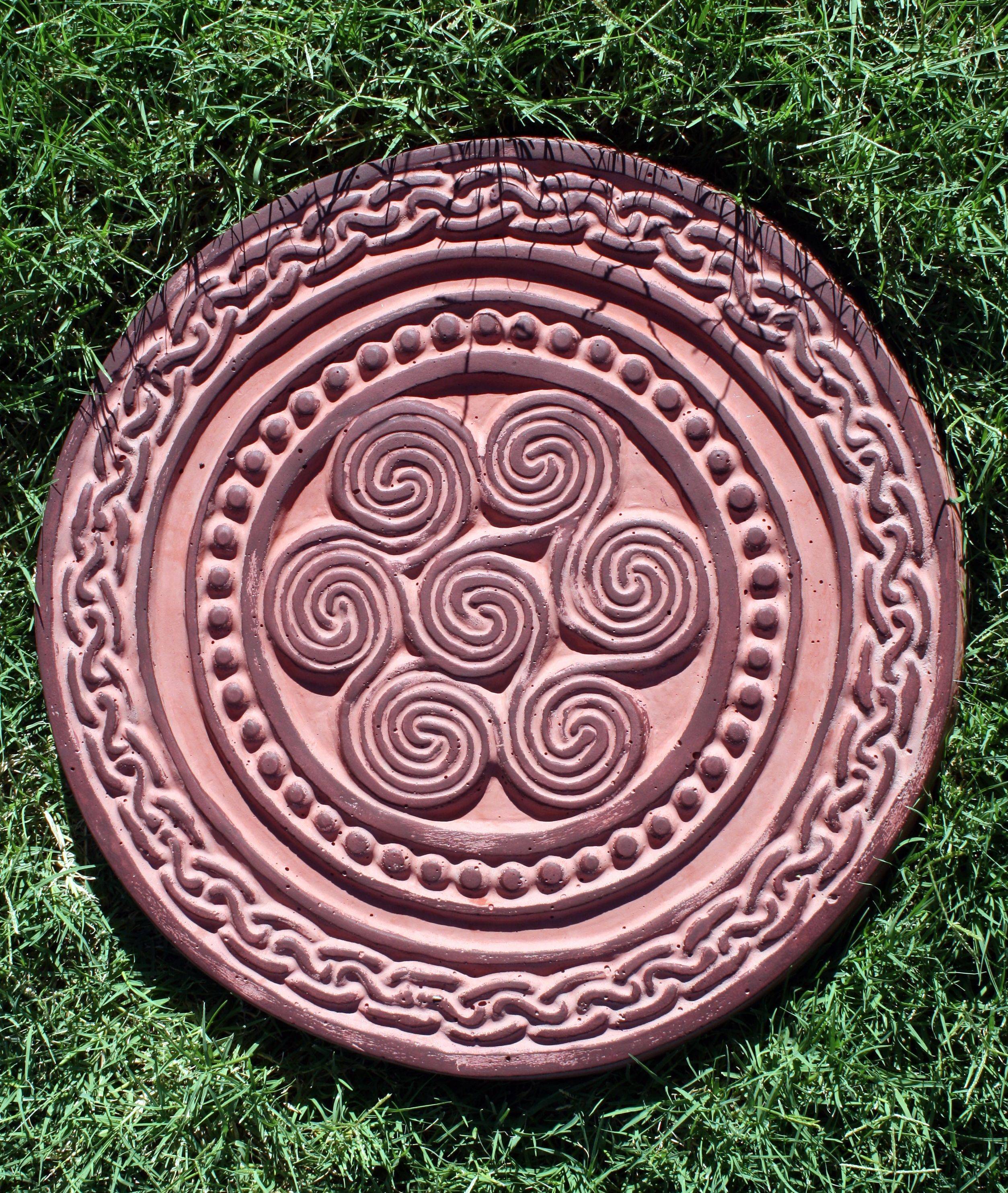 Celtic Disc Stepping Stones