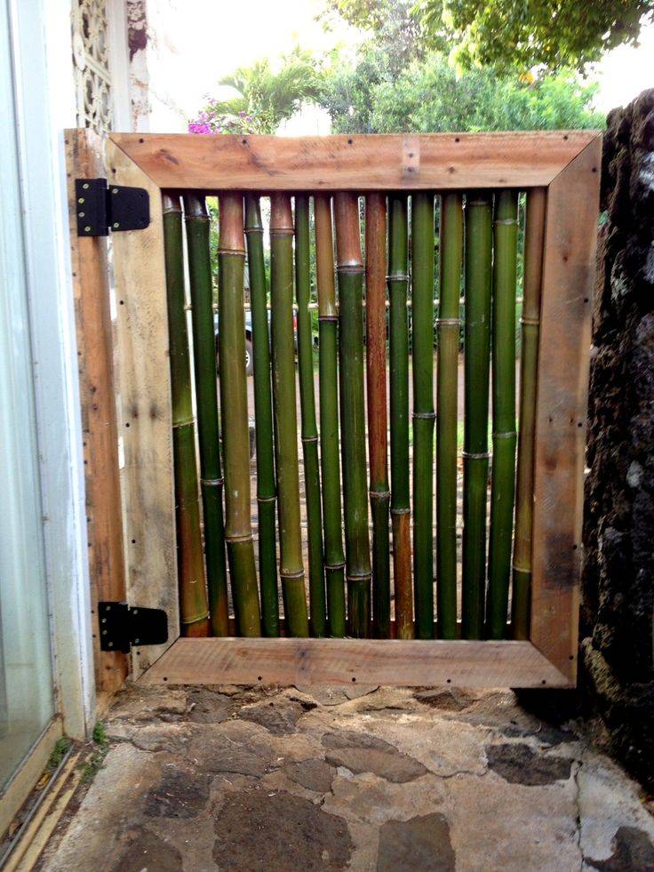 Decorative Bamboo Fence Gate
