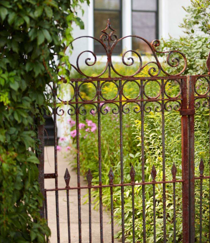 Fascinating Garden Gates Ideas