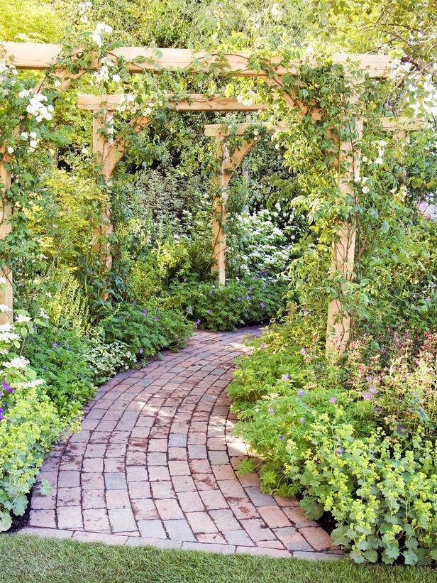 Awesome Moon Gate Garden Design Ideas Garden Arches