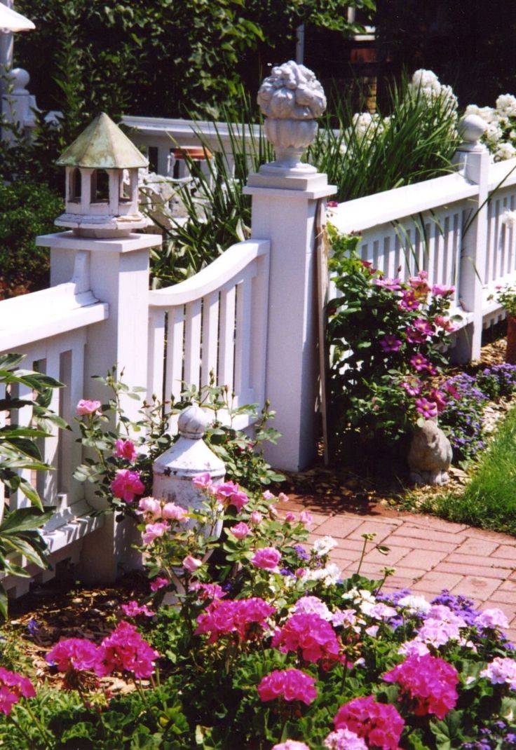Rustic Gate Photos