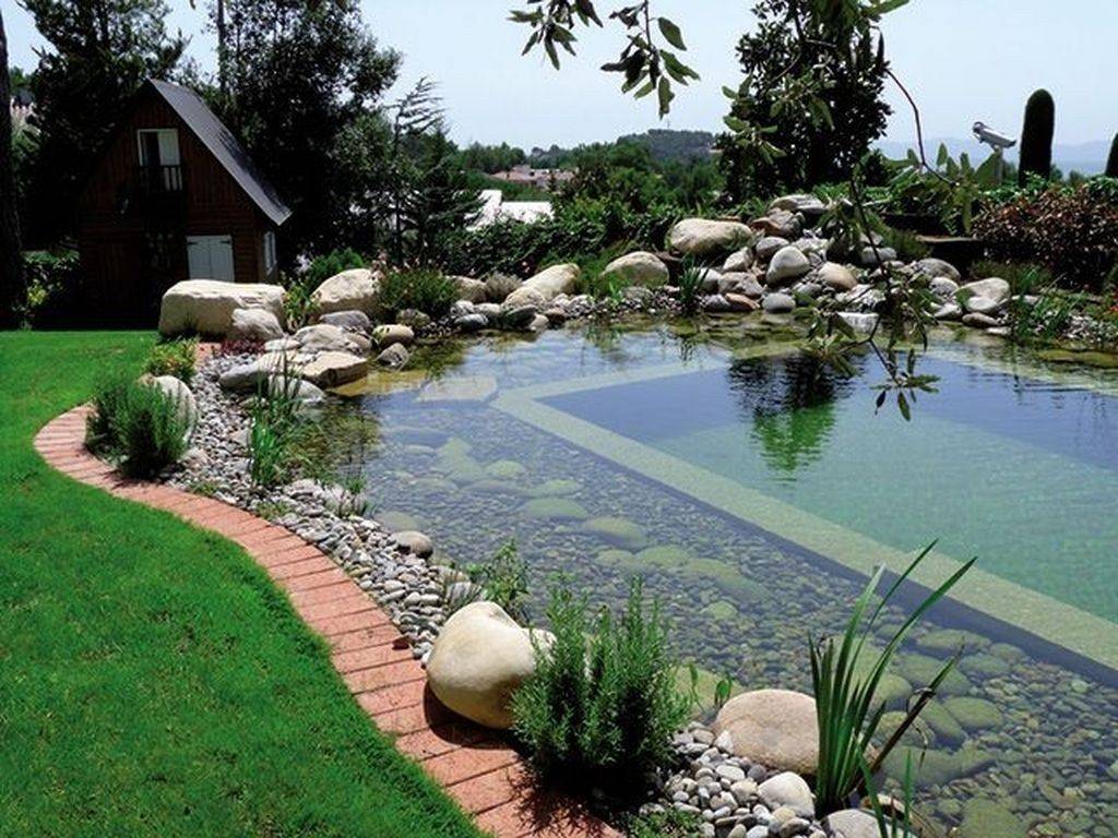 Awesome Backyard Pond And Water Feature Landscaping Design Ideas