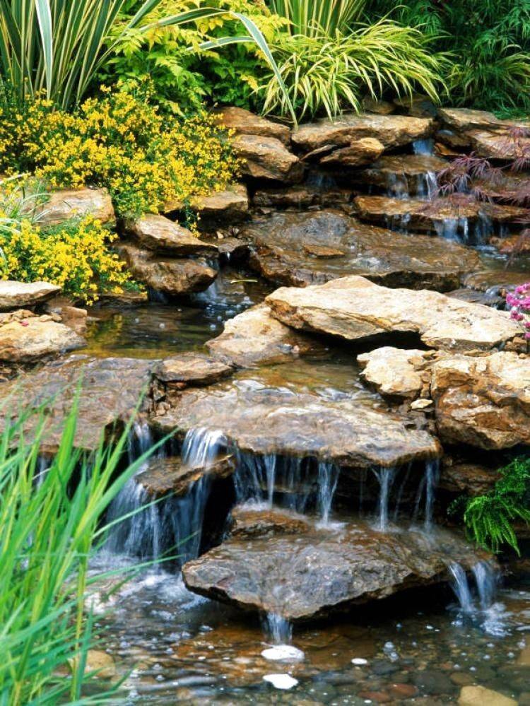 Awesome Backyard Pond And Water Feature Landscaping Design Ideas