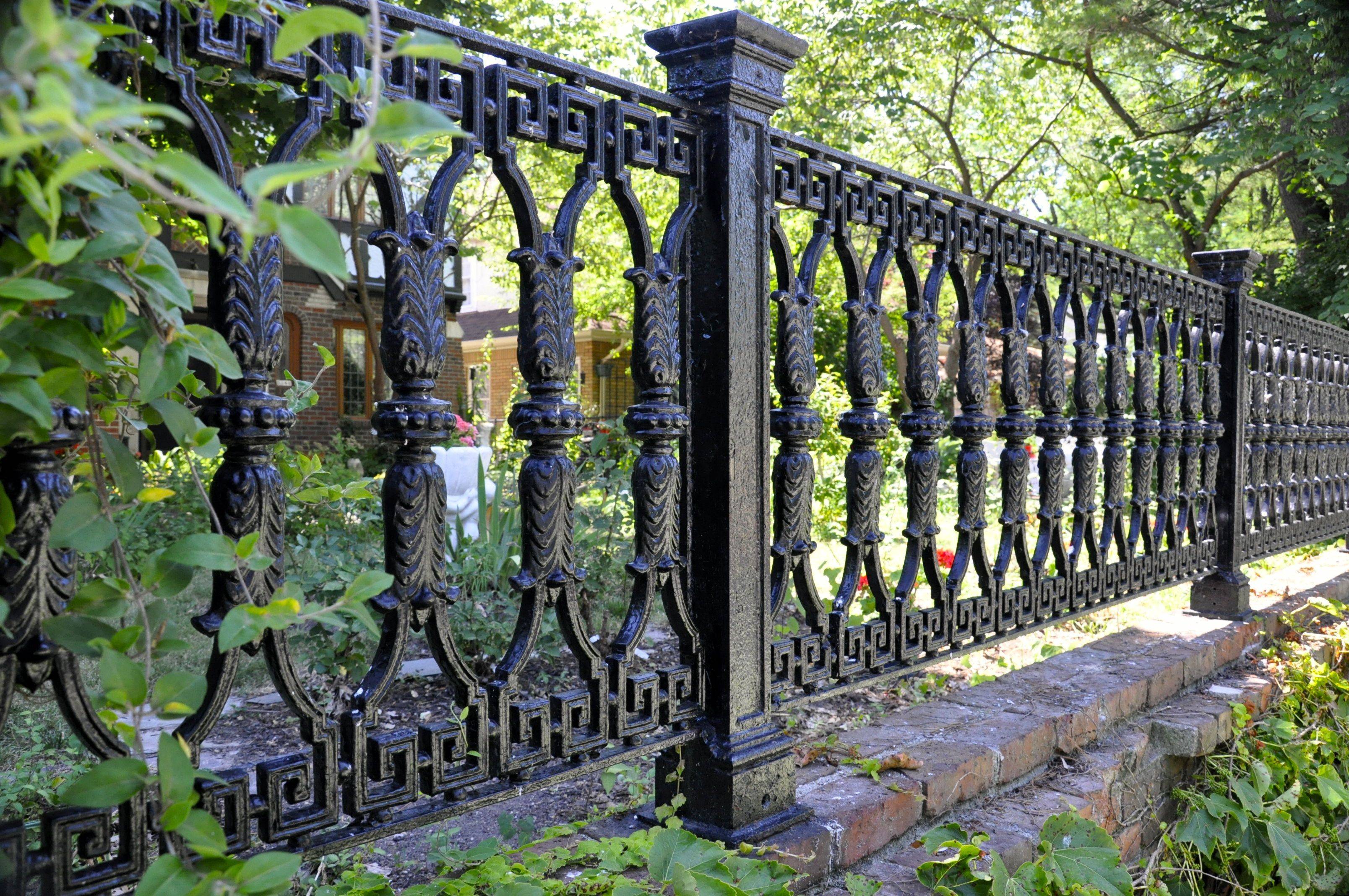 Beautiful Fence Work Victorian Gardens