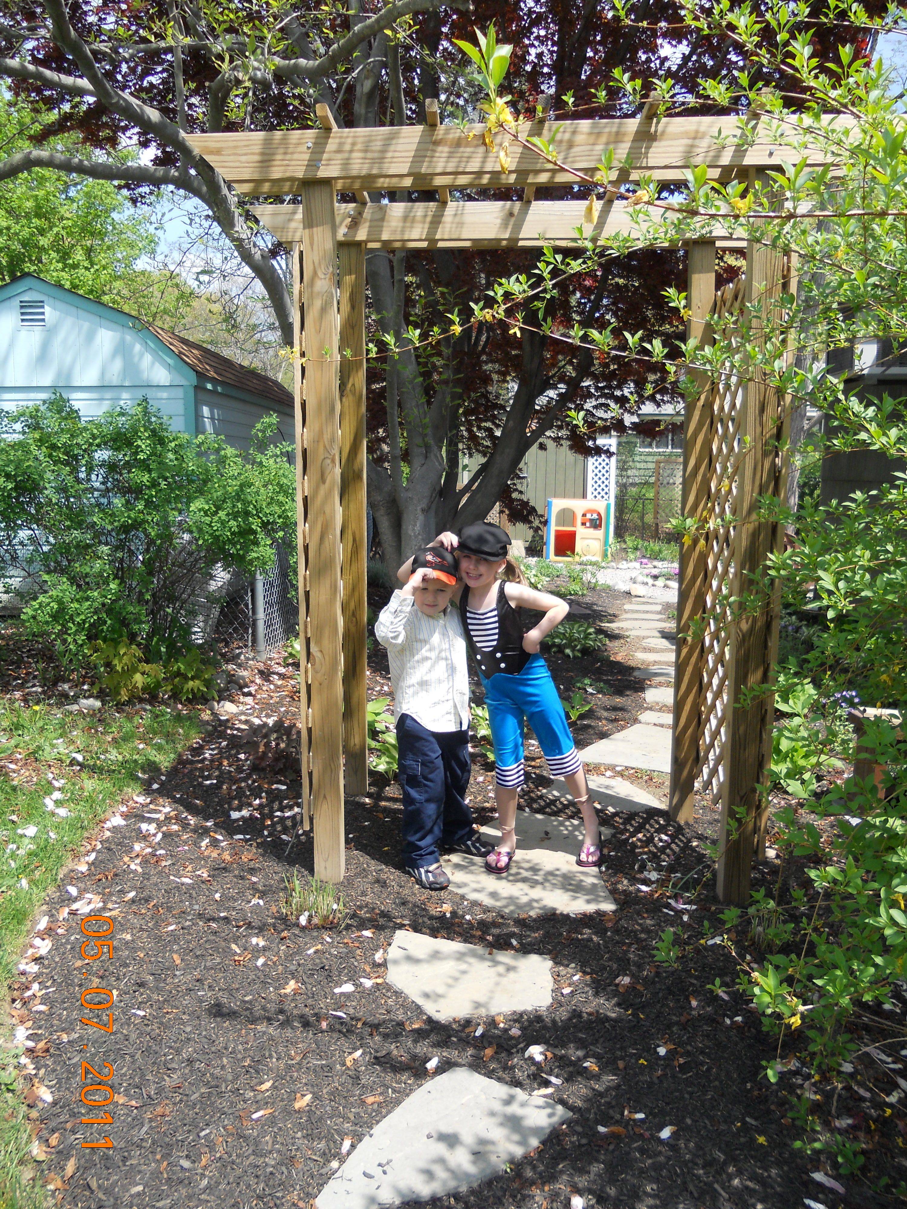 Iron Arch Arbor Garden Arbor