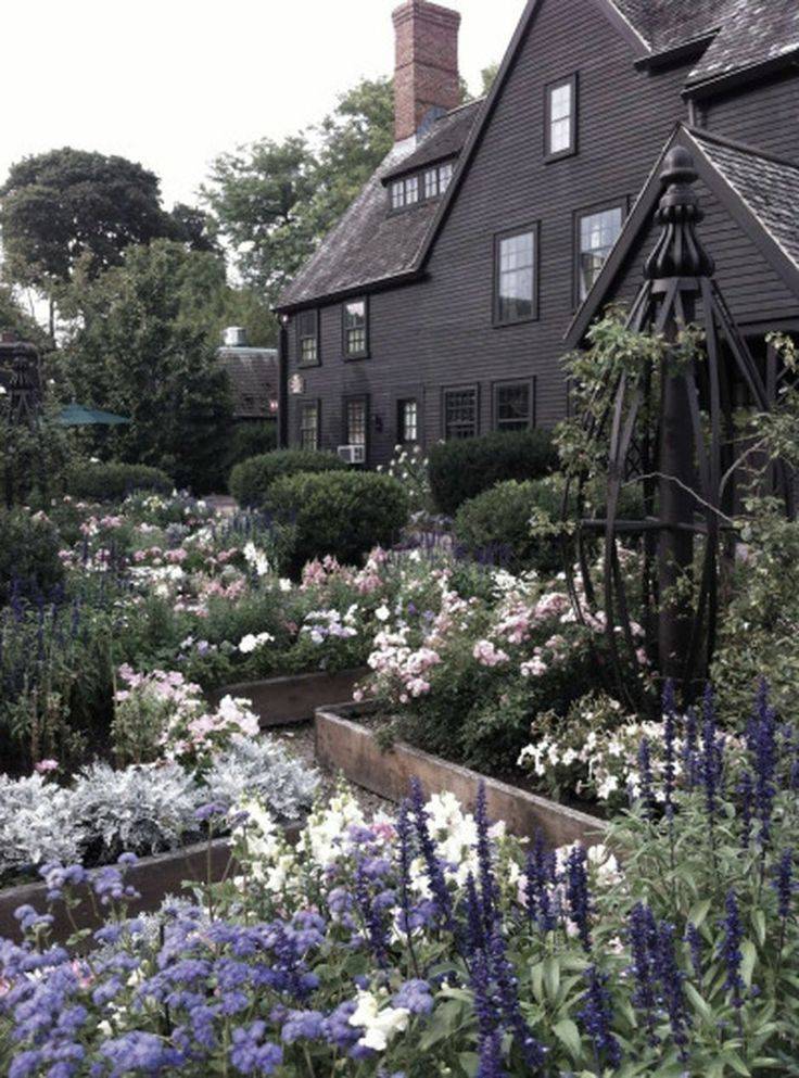 Gothic Garden Ideas