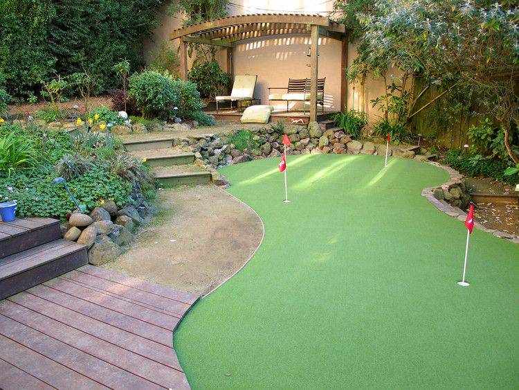 Green Sideyard Home Putting Green