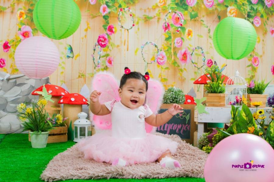 Adorable Baby Girl St Birthday Photoshoot Ideas