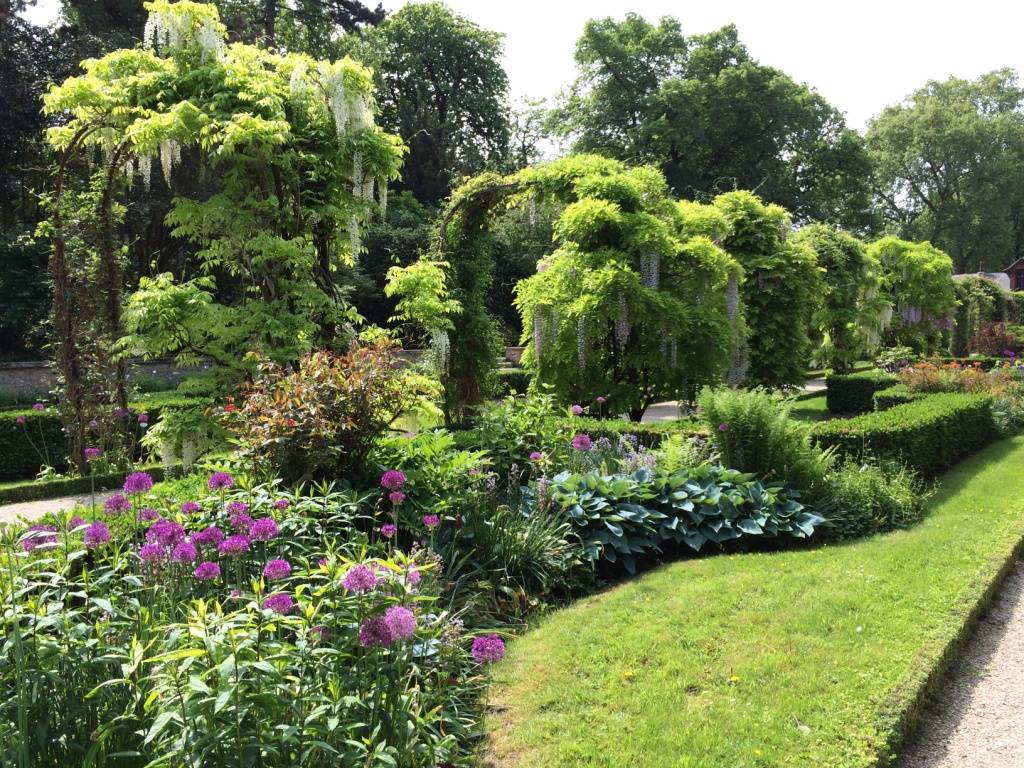 20 Secret Garden Paris France Ideas Worth a Look | SharonSable