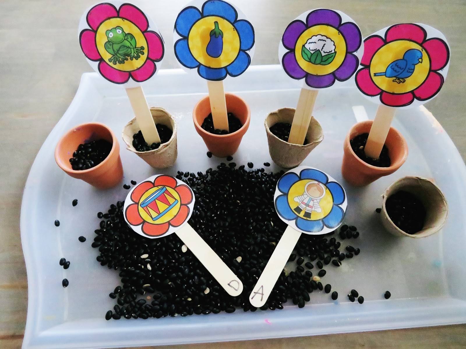 Easy Diy Pretend Play Vegetable Garden