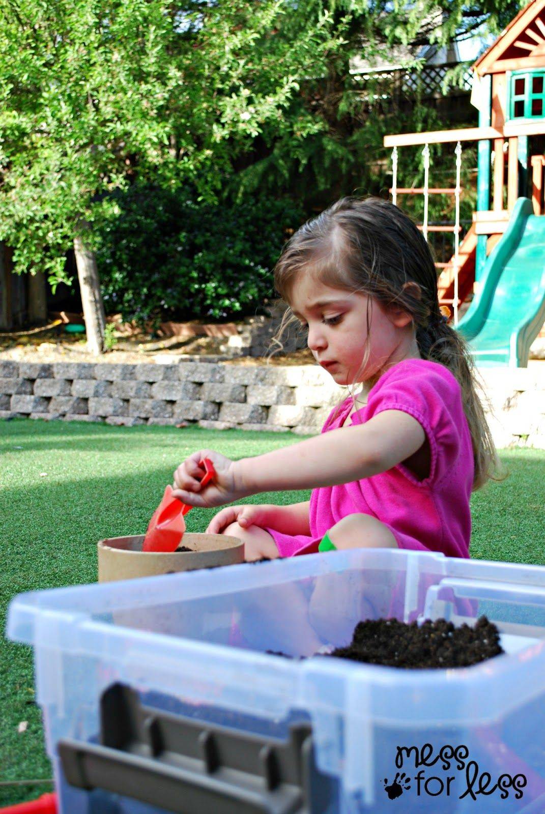 Garden Sensory Bin Green Rice